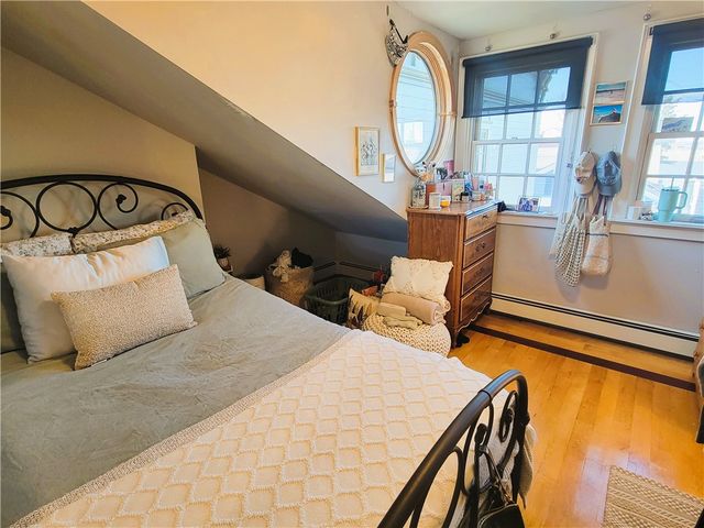 92 Pelham Street 3, Newport, RI 02840
