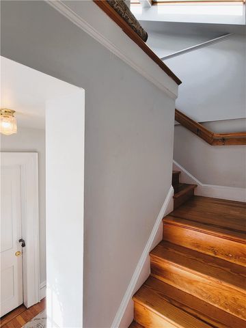 92 Pelham Street 3, Newport, RI 02840