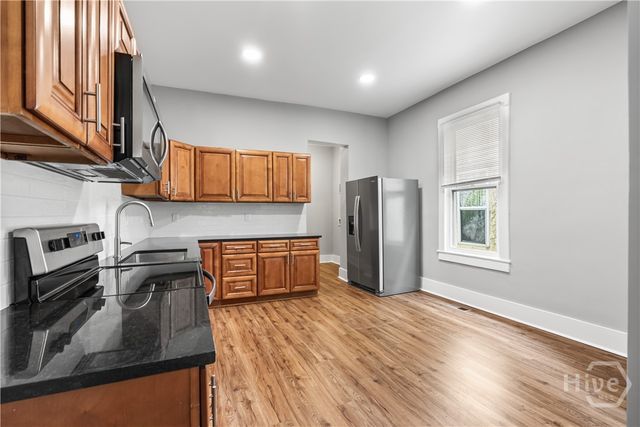 523 E 39th Street, Savannah, GA 31401