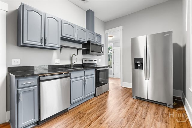 523 E 39th Street, Savannah, GA 31401