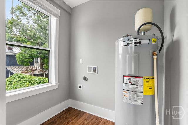 523 E 39th Street, Savannah, GA 31401