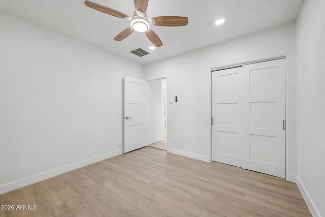 532 E CHEERY LYNN Road, Phoenix, AZ 85012