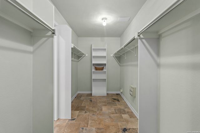 1722 Sandringham, San Antonio, TX 78258