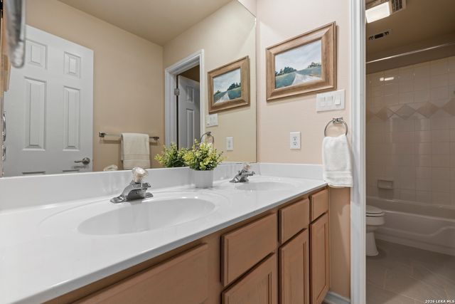 1722 Sandringham, San Antonio, TX 78258