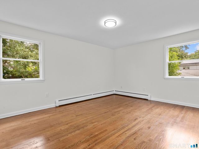 341 Lounsbury Street, Waterbury, CT 06706