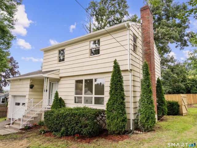 341 Lounsbury Street, Waterbury, CT 06706