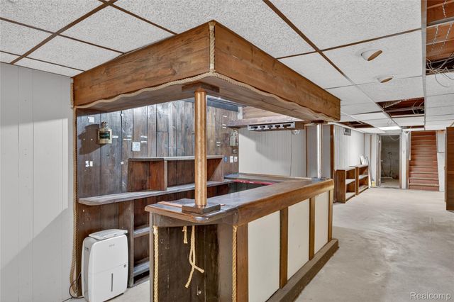 8668 Cooley Beach Drive, White Lake Charter Township, MI 48386