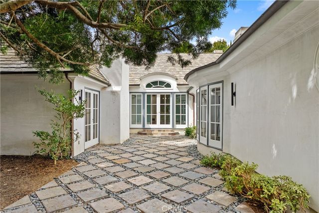 12 Torrey Pines, Newport Beach, CA 92660