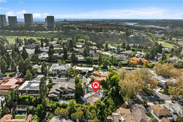 12 Torrey Pines, Newport Beach, CA 92660