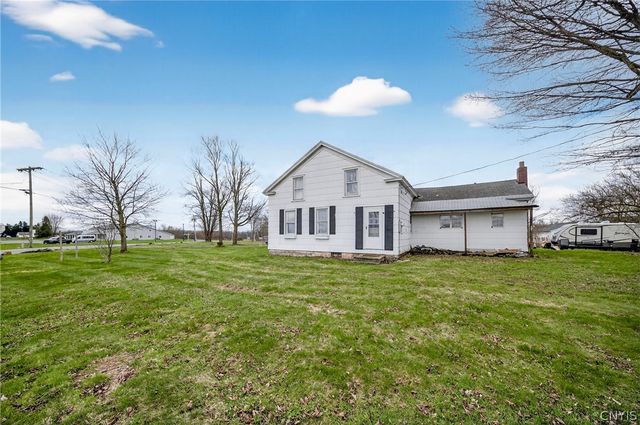 5284 State Route 31, Clay, NY 13041