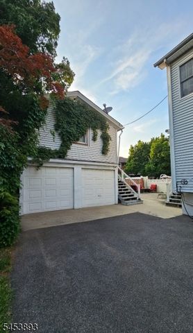 616 Hackensack St, Carlstadt Boro, NJ 07072