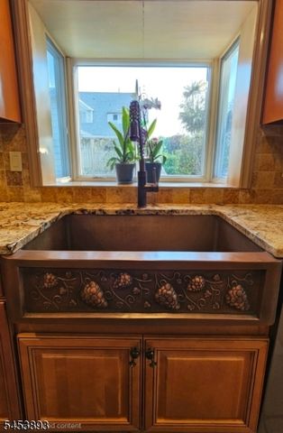 616 Hackensack St, Carlstadt Boro, NJ 07072