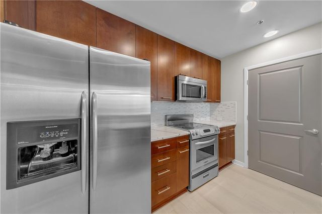 3324 Peachtree Road NE 1401, Atlanta, GA 30326