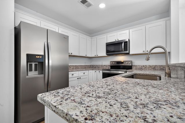 306 Winford Court, Moncks Corner, SC 29461
