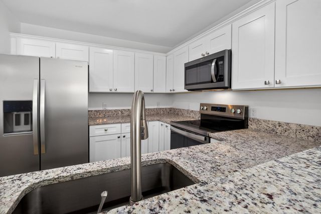 306 Winford Court, Moncks Corner, SC 29461