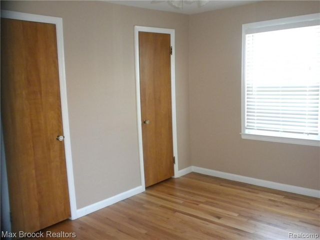1711 Villa Road, Birmingham, MI 48009