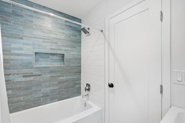 1860 San Carlos Avenue, San Carlos, CA 94070