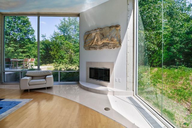 8692 E 200 S, Knox, IN 46534