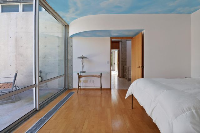 8692 E 200 S, Knox, IN 46534