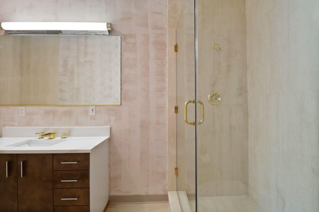 8692 E 200 S, Knox, IN 46534