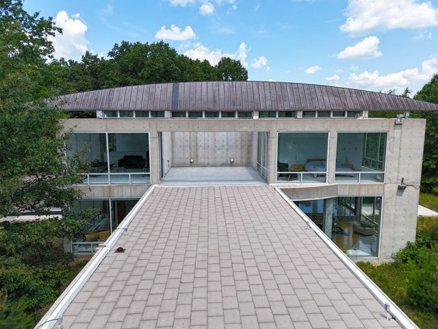 8692 E 200 S, Knox, IN 46534