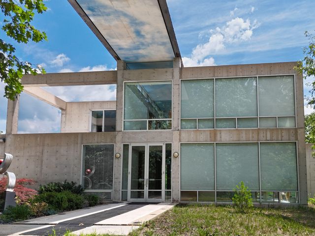 8692 E 200 S, Knox, IN 46534