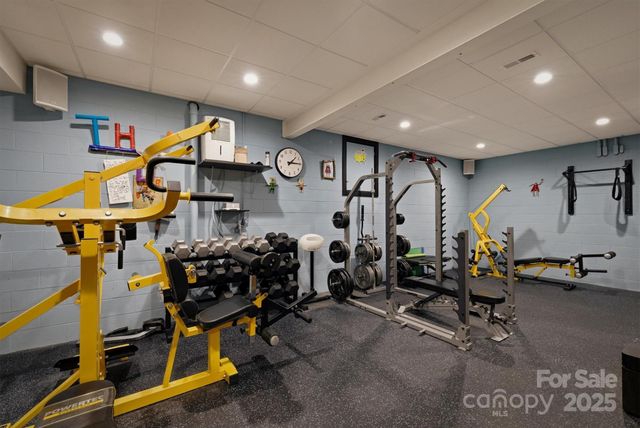 303 Constitution Drive, Morganton, NC 28655