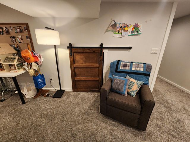 1006 Maplehill Drive, Albert Lea, MN 56007