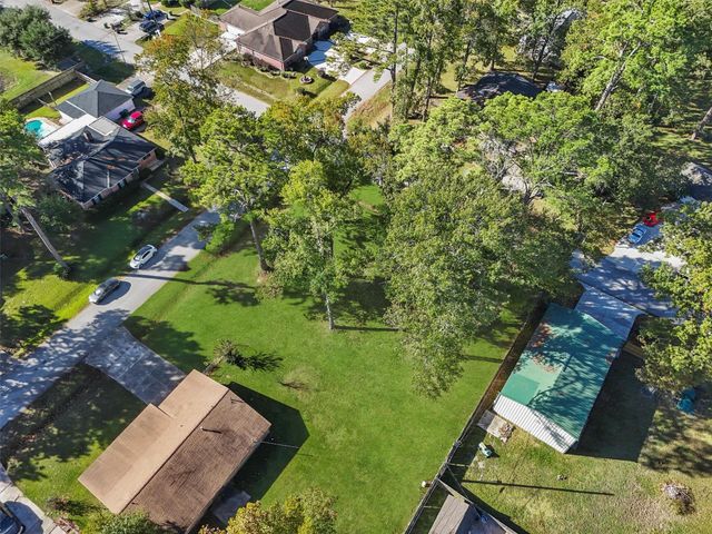 803 Corydon Drive, Huffman, TX 77336