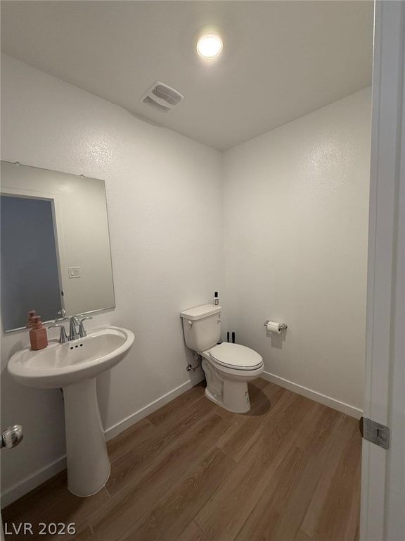 Image 6 of property listing at 9317 Davis Falls Place, Las Vegas, NV 89143