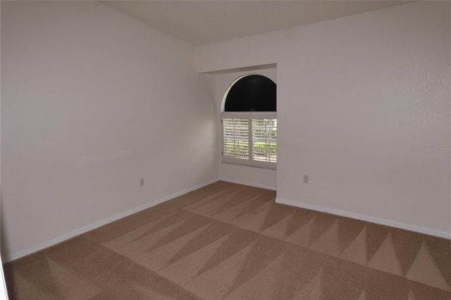 617 SEGOVIA COURT NE, St Petersburg, FL 33703