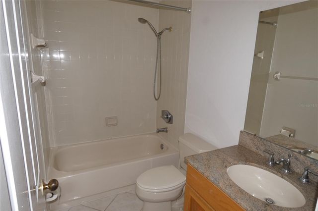 617 SEGOVIA COURT NE, St Petersburg, FL 33703