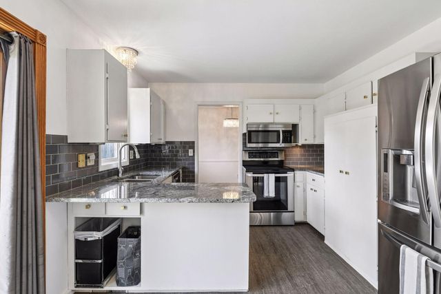 6009 Chapel Drive, Edina, MN 55439