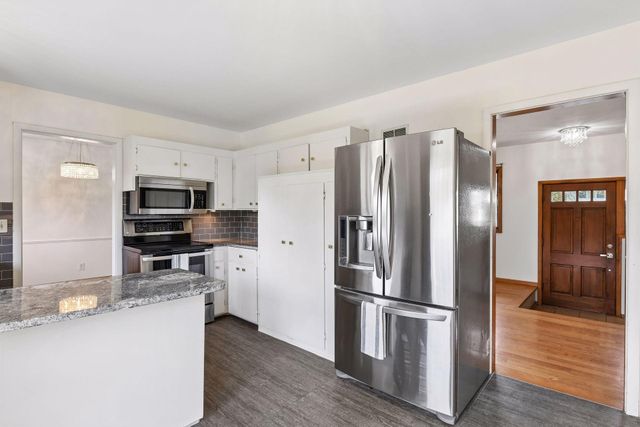 6009 Chapel Drive, Edina, MN 55439