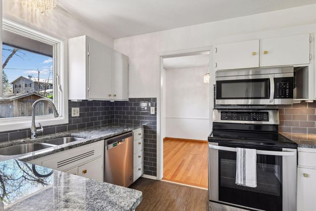 6009 Chapel Drive, Edina, MN 55439