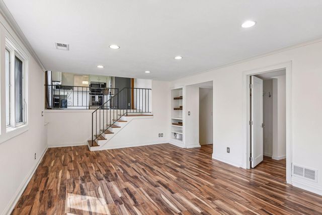 6009 Chapel Drive, Edina, MN 55439