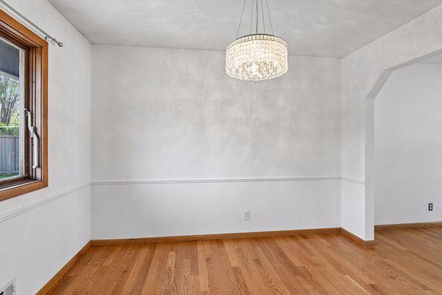 6009 Chapel Drive, Edina, MN 55439