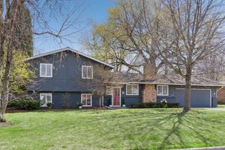 6009 Chapel Drive, Edina, MN 55439