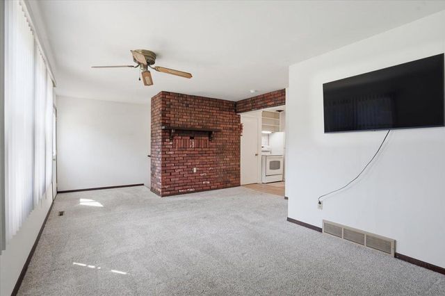 209 Shuman Street, Verona, WI 53593
