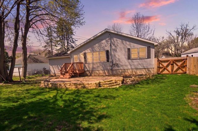 209 Shuman Street, Verona, WI 53593