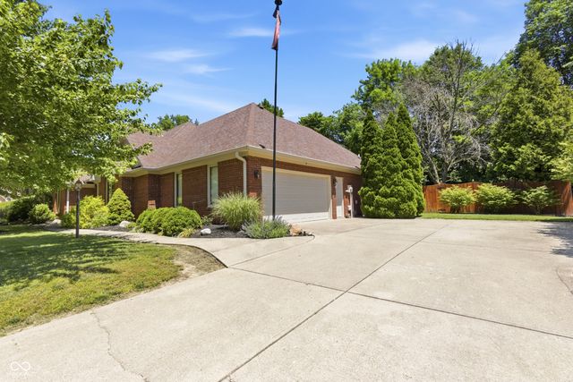 29 Raccoon Court, Brownsburg, IN 46112
