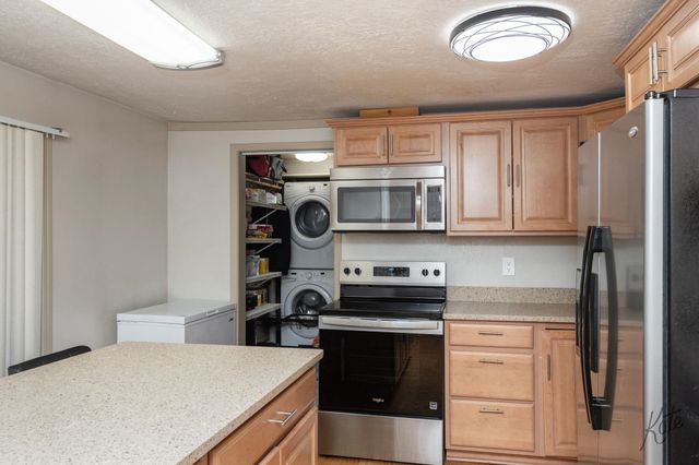 302 C STREET, Fairbanks, AK 99701