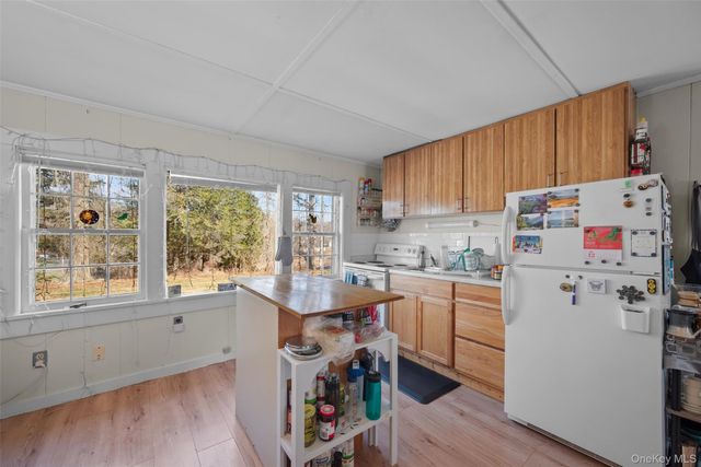 75 Old Minisink Trail, Goshen, NY 10924