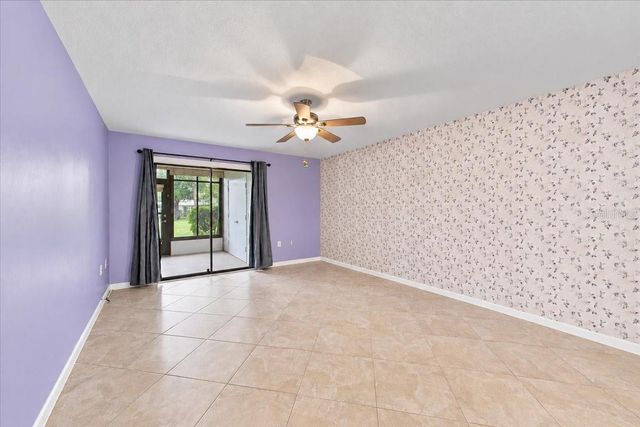 411 PALM TREE DRIVE 411, Bradenton, FL 34210