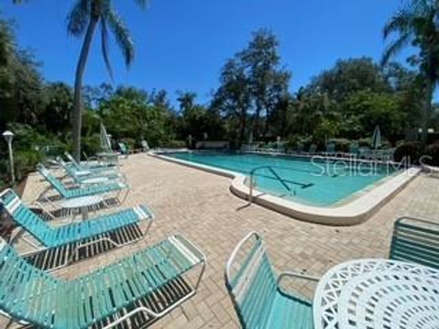 411 PALM TREE DRIVE 411, Bradenton, FL 34210