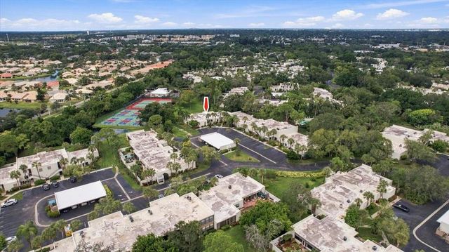 411 PALM TREE DRIVE 411, Bradenton, FL 34210