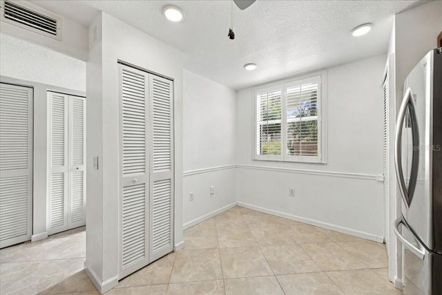411 PALM TREE DRIVE 411, Bradenton, FL 34210
