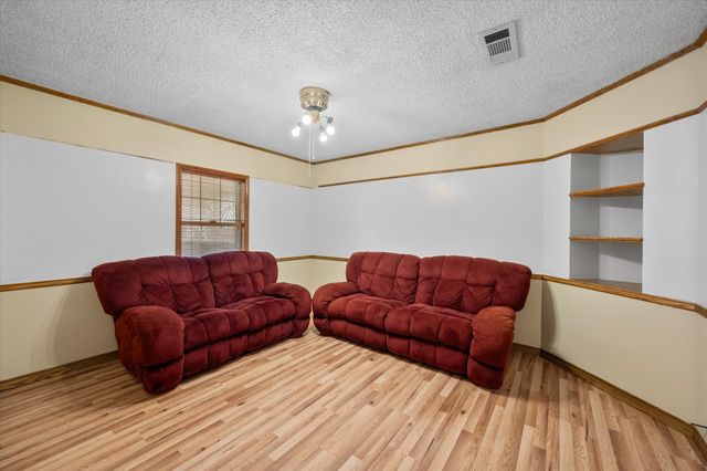1308 Tamarisk Drive, Mexia, TX 76667