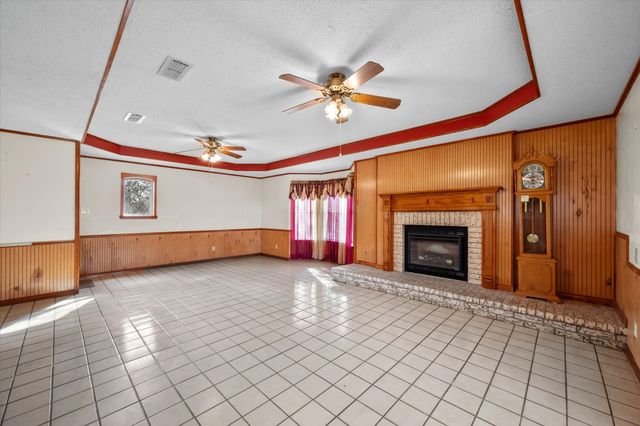 1308 Tamarisk Drive, Mexia, TX 76667