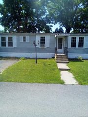 198 Sinpatch Road 16, Wassaic, NY 12592